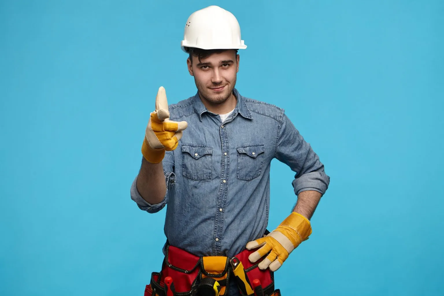 How to Find & Hire an Electrician