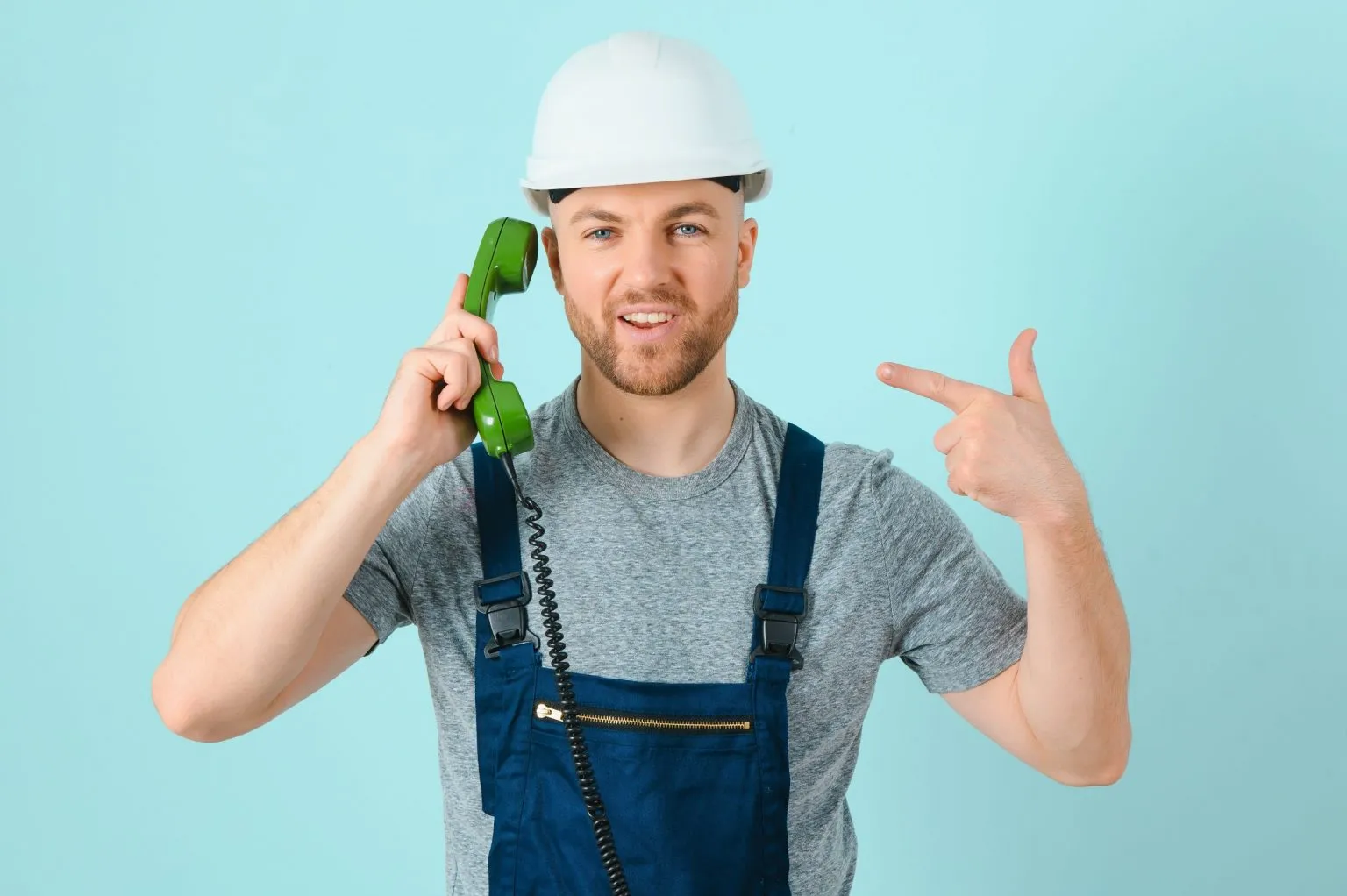 Top 10 Reasons to Call an Electrician
